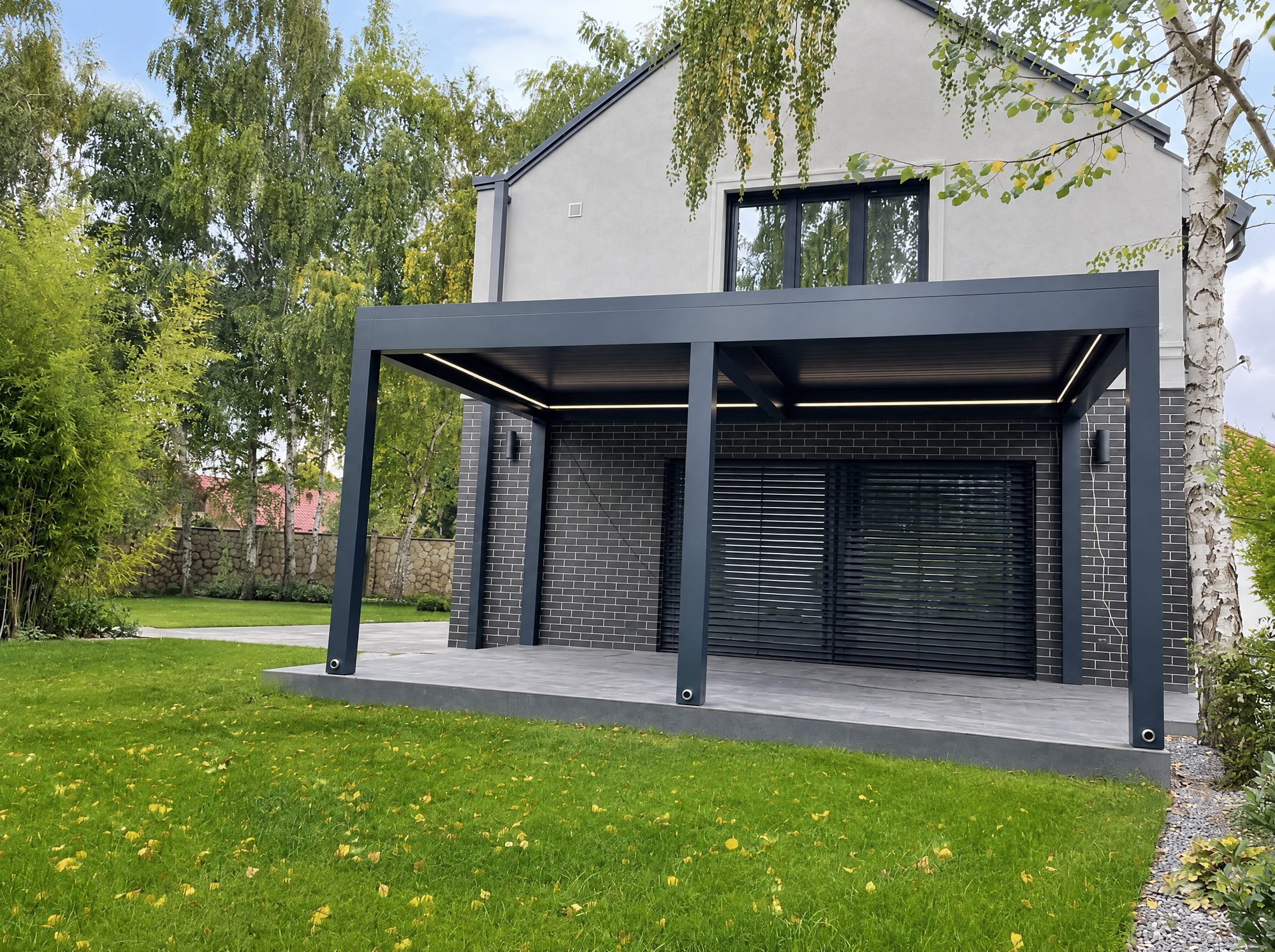 Pergola bioclimatique en aluminium, réalisation 3